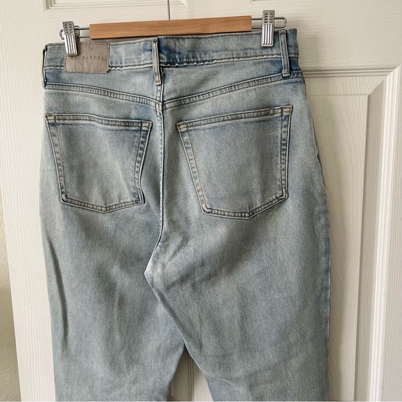 Everlane The Cheeky Split-Hem Jean Vintage Light Wash Size 29 Organic Cotton - Picture 8 of 15